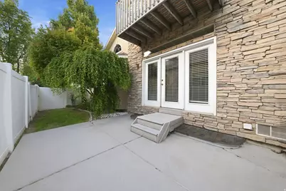 1364 E Old Maple Ct S, Murray, UT 84117 - Photo 31