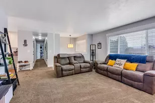669 S 1600 E, Pleasant Grove, UT 84062 - Photo 9
