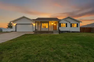 1261 E 25 S, Hyrum, UT 84319 - Photo 3