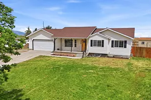 1261 E 25 S, Hyrum, UT 84319 - Photo 1
