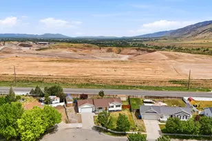 1261 E 25 S, Hyrum, UT 84319 - Photo 39