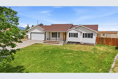 1261 E 25 S, Hyrum, UT 84319 - Photo 1
