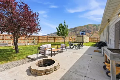 1261 E 25 S, Hyrum, UT 84319 - Photo 29
