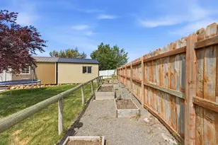 1261 E 25 S, Hyrum, UT 84319 - Photo 33