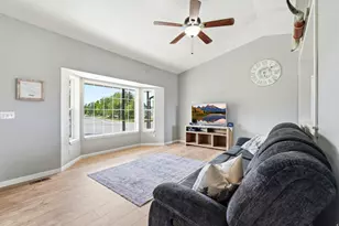 1261 E 25 S, Hyrum, UT 84319 - Photo 7