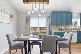 1261 E 25 S, Hyrum, UT 84319 - Photo 11