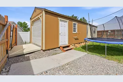 1261 E 25 S, Hyrum, UT 84319 - Photo 35