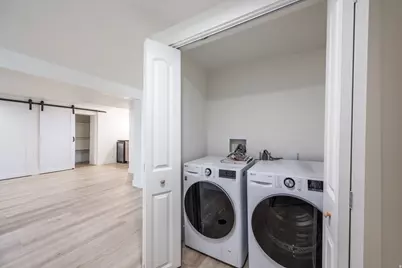 2327 E Bryan Ave, Salt Lake City, UT 84108 - Photo 15