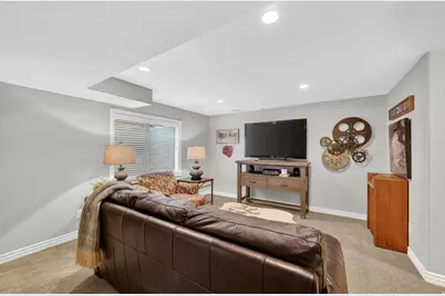 7253 S Viansa Ct, Midvale, UT 84047 - Photo 15