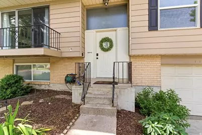 42 E Bonita Way, Centerville, UT 84014 - Photo 3