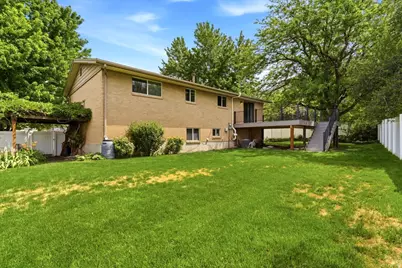 42 E Bonita Way, Centerville, UT 84014 - Photo 25