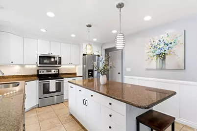 42 E Bonita Way, Centerville, UT 84014 - Photo 9