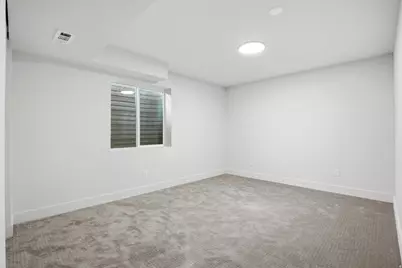 929 W Brandermill Cv, Murray, UT 84123 - Photo 31
