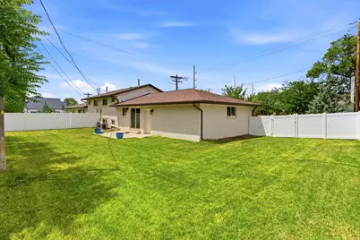 3883 S 2000 E, Millcreek, UT 84109 - Photo 35