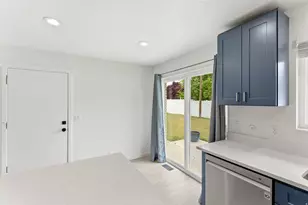 3883 S 2000 E, Millcreek, UT 84109 - Photo 11