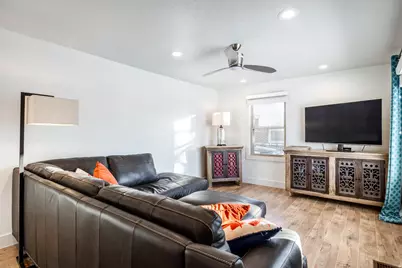 1813 E 1700 S, Salt Lake City, UT 84108 - Photo 7