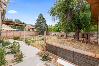 235 W 200 S S, Richfield, UT 84701 - Photo 11
