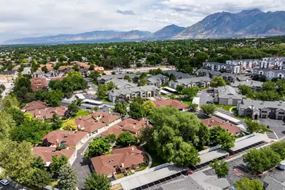 8956 S Golden Field Way E, Sandy, UT 84094 - Photo 41