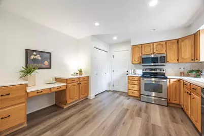 8956 S Golden Field Way E, Sandy, UT 84094 - Photo 13