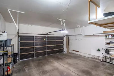 8956 S Golden Field Way E, Sandy, UT 84094 - Photo 23