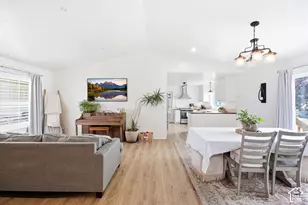 103 W 2250 N, Layton, UT 84041 - Photo 5