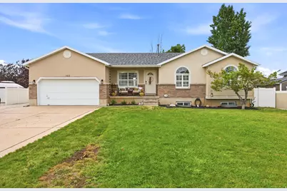 103 W 2250 N, Layton, UT 84041 - Photo 1