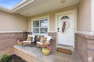 103 W 2250 N, Layton, UT 84041 - Photo 3