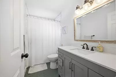 103 W 2250 N, Layton, UT 84041 - Photo 9