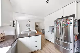103 W 2250 N, Layton, UT 84041 - Photo 7