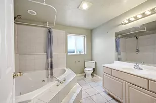 103 W 2250 N, Layton, UT 84041 - Photo 17