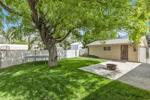 235 S Center St, Santaquin, UT 84655 - Photo 39