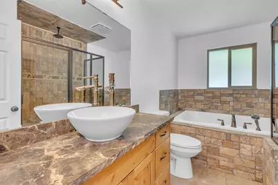 235 S Center St, Santaquin, UT 84655 - Photo 19