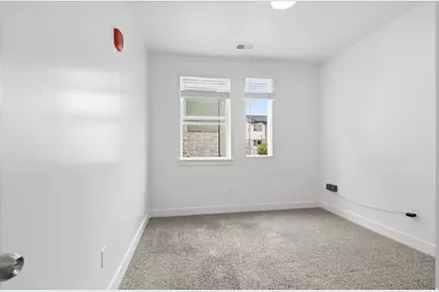 475 W 60 S #L202, Providence, UT 84332 - Photo 9