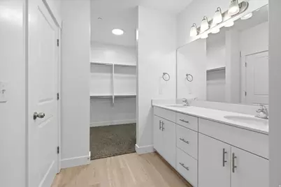 475 W 60 S #L202, Providence, UT 84332 - Photo 15