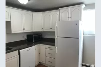 649 E Swenson Ave #2, Springville, UT 84663 - Photo 7
