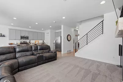 4229 W 6025 S, Roy, UT 84067 - Photo 7