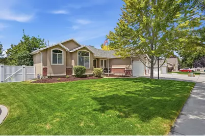 10866 S Marsha Kaye Cir, Sandy, UT 84070 - Photo 3