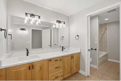 10866 S Marsha Kaye Cir, Sandy, UT 84070 - Photo 43