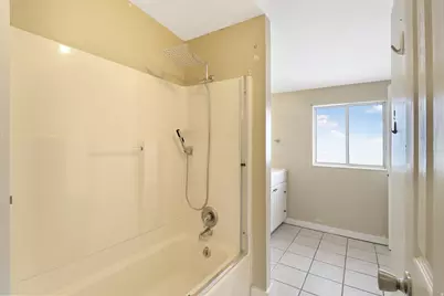 1064 N Nayon Dr E #(M) 13, Layton, UT 84040 - Photo 13