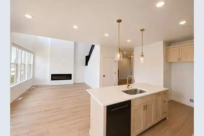 6710 S Vaughn Ln E #24, Midvale, UT 84047 - Photo 3