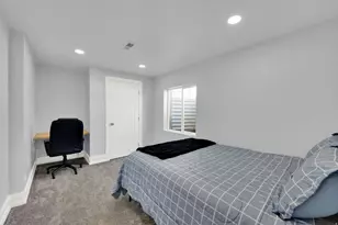 9853 N Elkhorn Rd, Eagle Mountain, UT 84005 - Photo 25