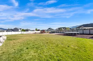 9853 N Elkhorn Rd, Eagle Mountain, UT 84005 - Photo 37