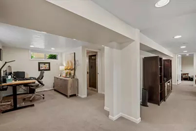 1809 E Gunderson Ln, Holladay, UT 84124 - Photo 23