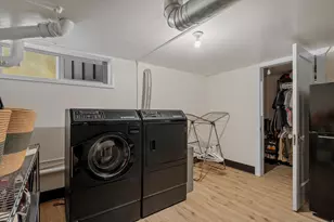 1809 E Gunderson Ln, Holladay, UT 84124 - Photo 19