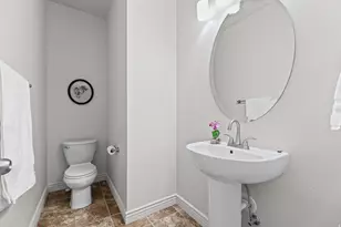 1944 N Holw Ct, Lehi, UT 84043 - Photo 11