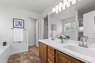 1944 N Hollow Ct, Lehi, UT 84043 - Photo 15