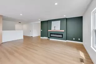 8453 S Windmill Dr, West Jordan, UT 84081 - Photo 11