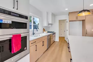 8453 S Windmill Dr, West Jordan, UT 84081 - Photo 5