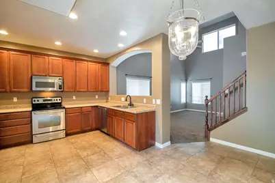 1423 E 6150 S, South Ogden, UT 84405 - Photo 3