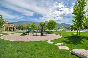 1423 E 6150 S, South Ogden, UT 84405 - Photo 15
